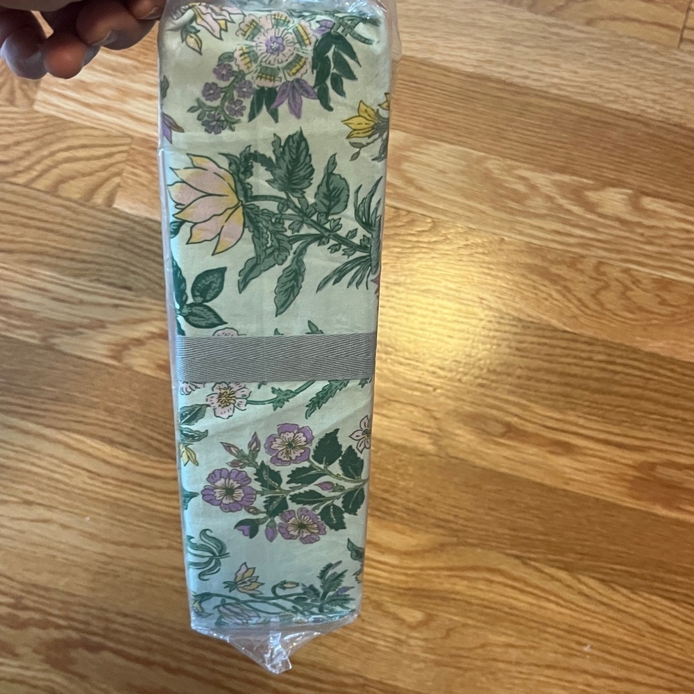 Anthropologie Iluka Aloe Full Sheet Set in Chartreuse NIP - Picture 8 of 10